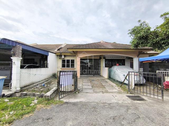 Single Storey Terrace Bandar Mahkota Banting (50 meter dari surau) 1