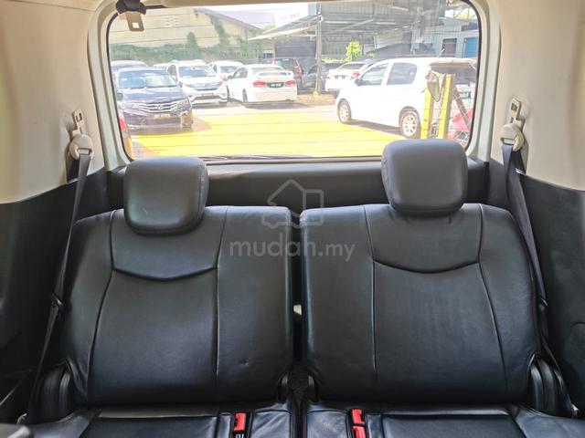 2013 Nissan SERENA FULL SPEC 2.0 (AUTO) - 5