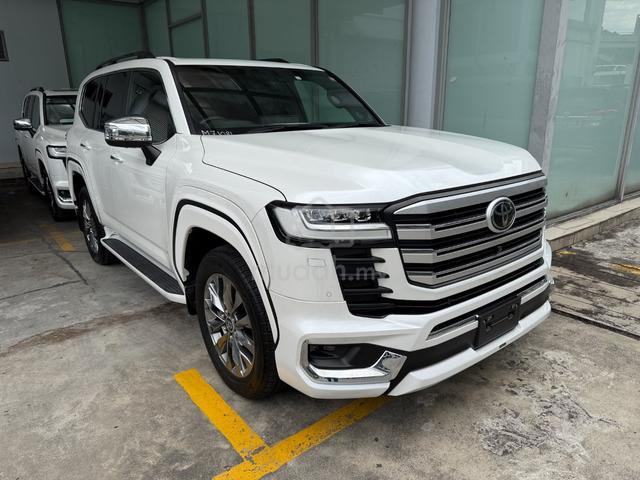 2023 Toyota LANDCRUISER 3.4 ZX MODELISTA BLACK INT - 1
