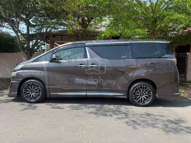 Toyota VELLFIRE 2.5 ZG (A) LOW MIL-65K TOWN USED - 3