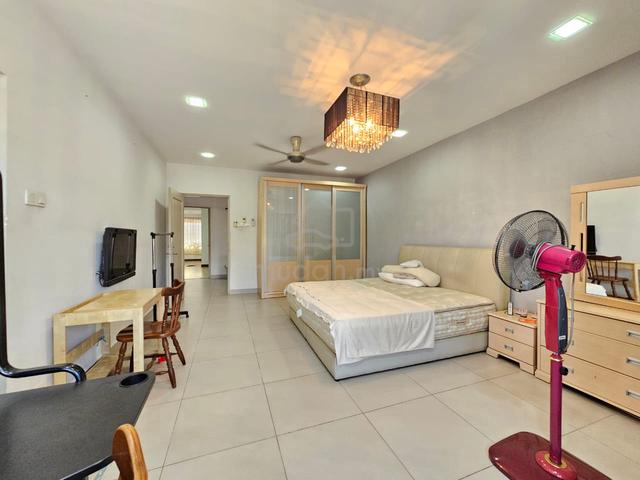 Corner 2 Storey Terrace House @ Taman Pertama Cheras 1