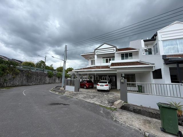 Lorong Stampin Tengah Double Storey Terrace Corner 1