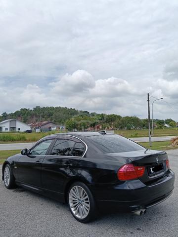 2011 Bmw 323i (CKD) 2.5 FACELIFT (A) - 1