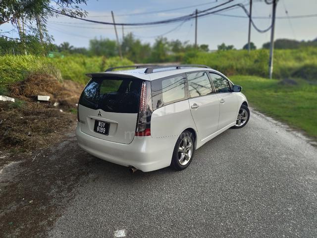 2005 Mitsubishi GRANDIS 2.4 LUXURY (A) - 2