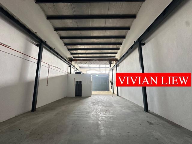 1.5 Storey Diamond Valley Industrial Park Factory Warehouse Terrace  B 1