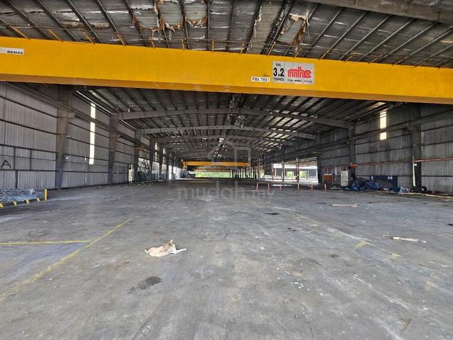 Rawang big factory for sale , freehold , beside Plus highway 1