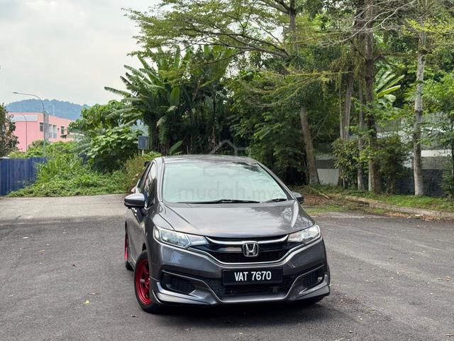 2017 Honda JAZZ 1.5 S (A) Facelift / Sport Rim - 2