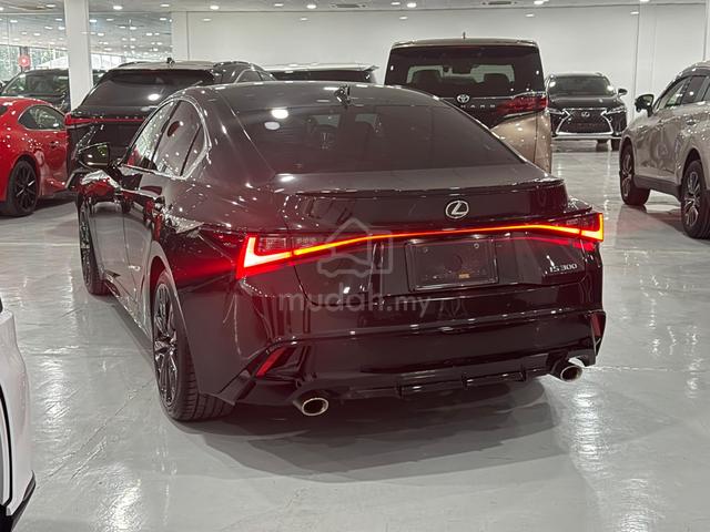 2023 Lexus IS300 2.0 F-SPORT 5A Orange Calipers - 5