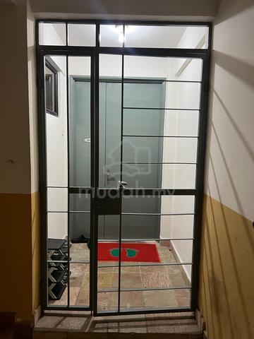 ROOM FOR RENT 🏠 CYBERIA Smarthomes 1
