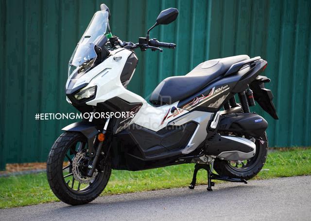 HONDA ADV160 ADV 160 Skuter Baru NEW Model PROMOSI - photo 9 of 13