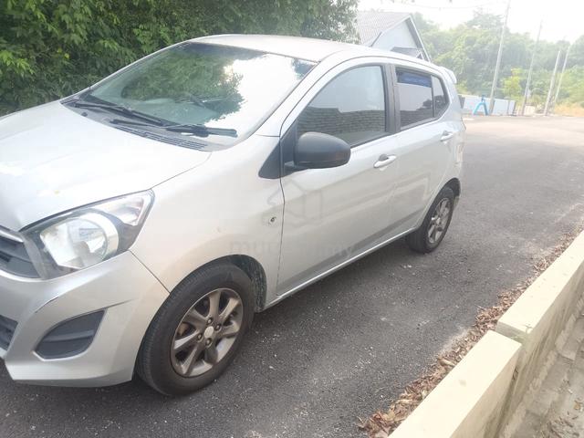 2015 axia auto - 4