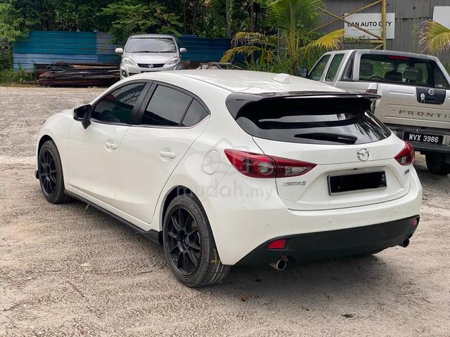 2016 Mazda 3 2.0 HATCHBACK (A) FREE WARRANTY - 2