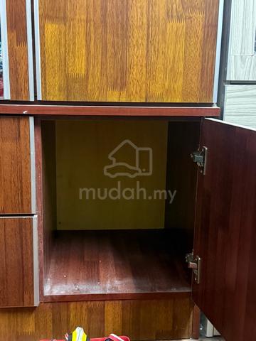 5 feet Cupboard (price is negotiable) - photo 4 of 6
