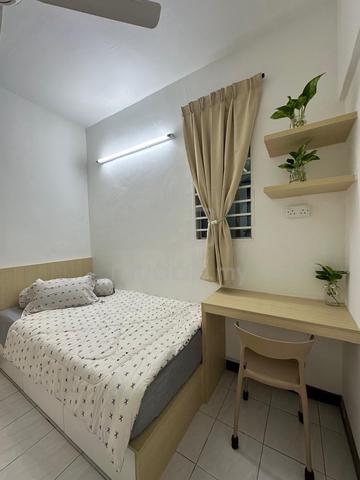 Serdang Super Cozy Newly Renovated Rooms For Rent 1