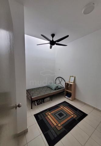 Rumah Sewa Partially Furnished- Gambang 4