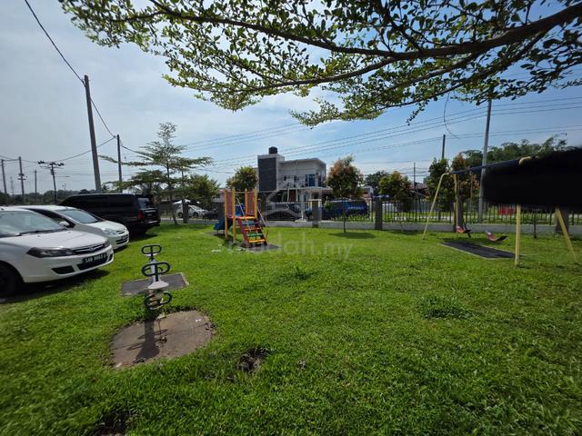 2.5 Storey Terrace for sale 1