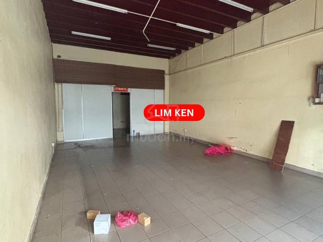 Lebuh Campbell 2-Storey Shoplot (Facing Mainroad) 1