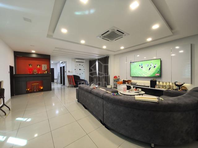 【Renovated】Pontian Perdana Double Storey 50x80 Bungalow 1