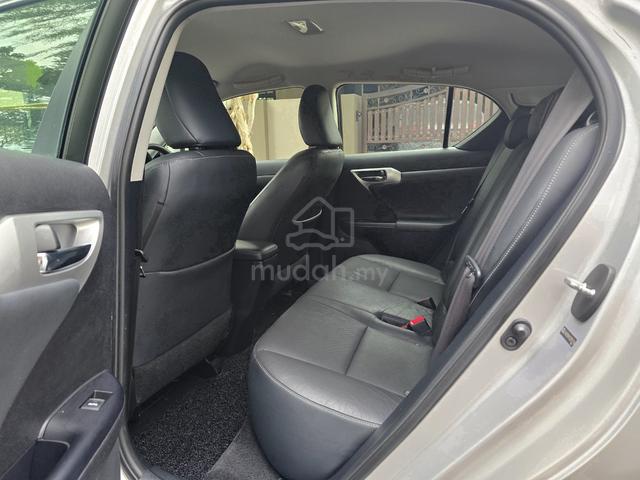 2011 Lexus CT200 1.8 h LUXURY (A) One Owner - 4