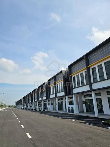 Pejabat Kedai 2 Tingkat untuk Sewa di Tasek Gelugor 2