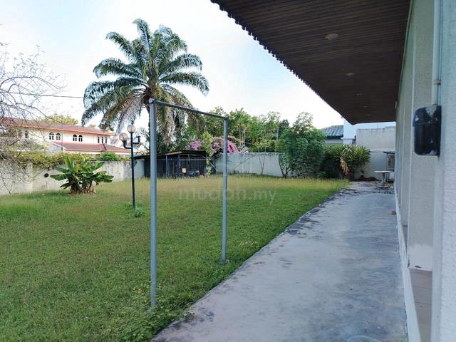 Double Storey Bungalow Minden Height Gelugor Land 11,765sf Corner unit 1