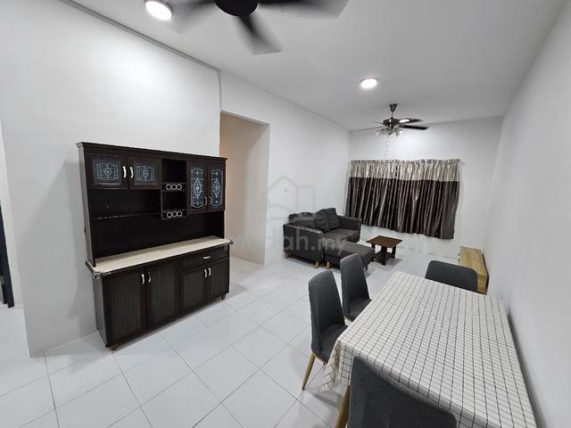 Residensi Acacia 1