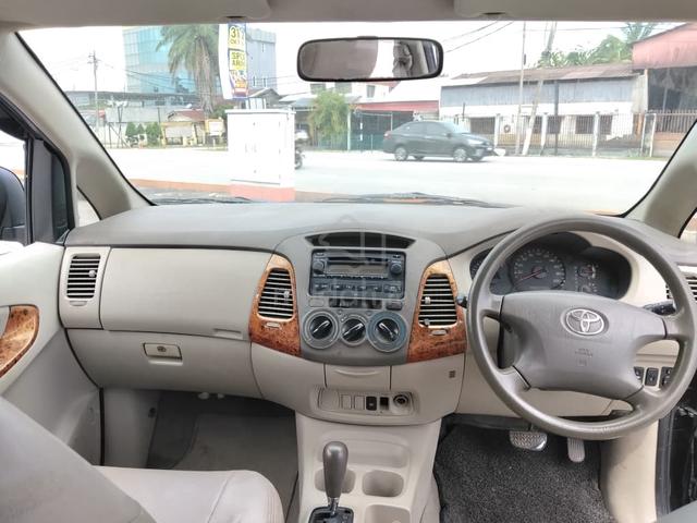 2010 Toyota INNOVA 2.0 E FACELIFT (A) - 5