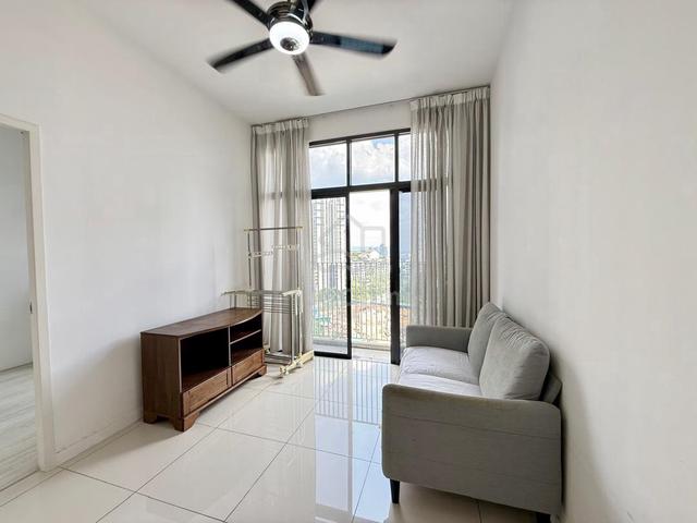 Lexa Residence @ The Quartz WM 1