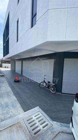 Bukit Beruang Prime Coner Shop Lot for Rent 1