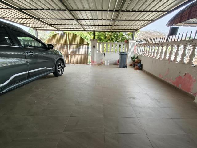 Single storey unblock view Jln cendana tmn rinting Masai seri alam Jb 1