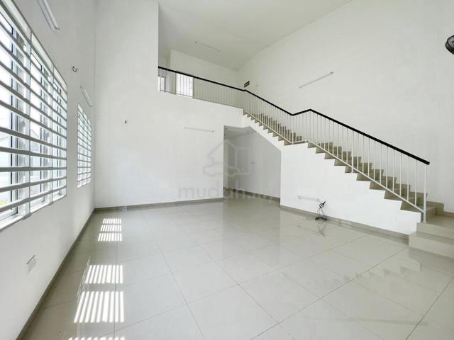 Nibong Tebal 1.5 Storey Terrace Corner End Lot With Big Land Sale 1