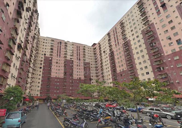 bilik sewa lelaki taman medan 1