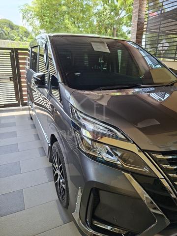 2025 Nissan SERENA 2.0 S-HYBRID PREMIUM HIGHWAY - 1