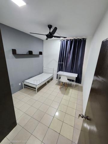 Female Only room @ USJ 1 1