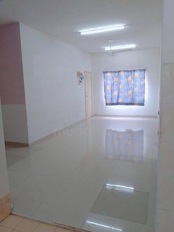 Taman Pendamar Indah 2 Flat 1