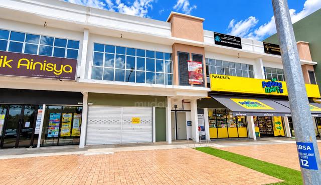 Ground floor shop (sebelah payung mart) untuk disewa 1
