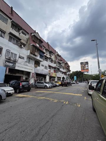 Taman Daya Shop Apartment 4
