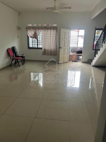 Taman Merdeka Double storey house for Rent 1