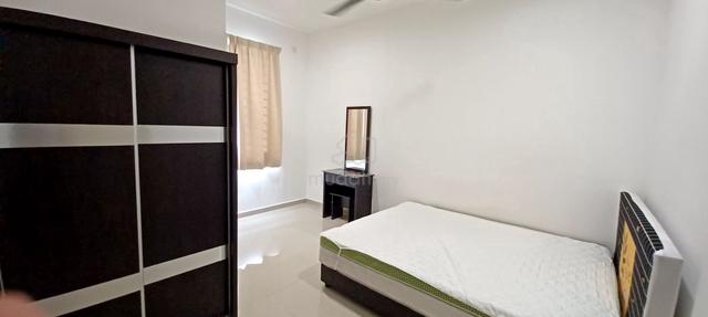 Clean Room - Female Professional Only 1
