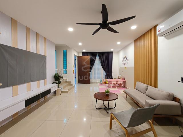 Mount austin, Taman JP Perdana (Cube 166) house for rent 1