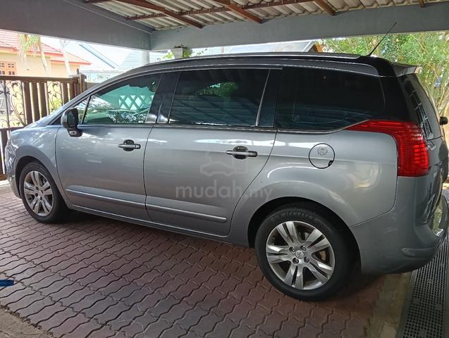 2014 Peugeot 5008 1.6 THP FACELIFT (A) - 5