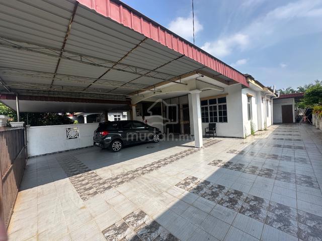 Semi-D Taman Desa Indah Parit Buntar Freehold Fully Renovated 1