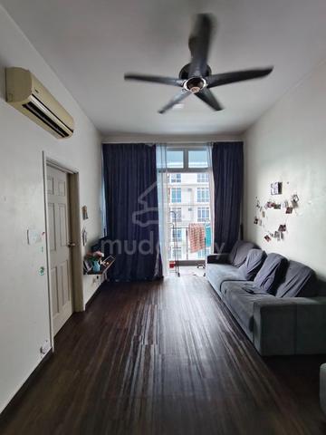 Senai Garden Apartment 1