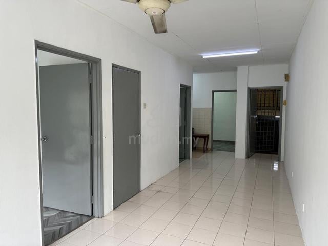 Vista Shop Apartment (Damansara Damai) 1