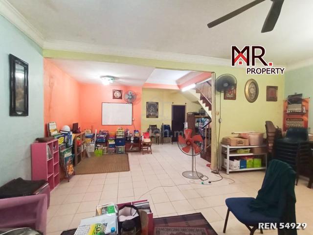 MANY ACCESS Double Storey Terrace Bandar Seri Astana FOR SALE 1