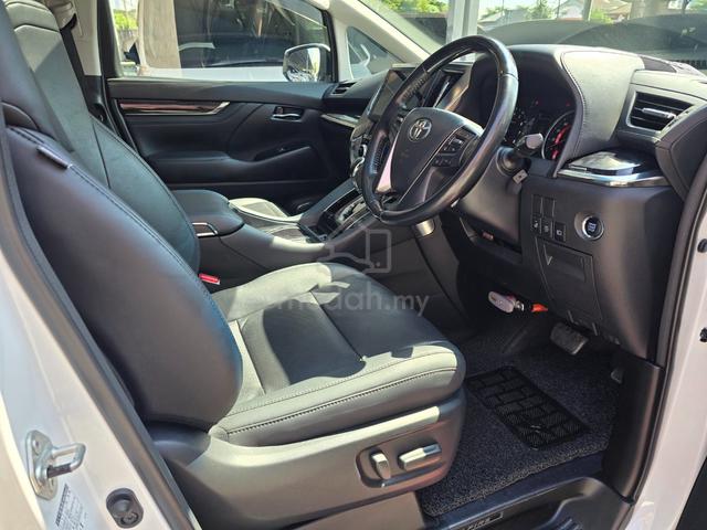Toyota VELLFIRE 2.5 ZG NewF.Lift S.Rof Dim 2yWrnty - 4