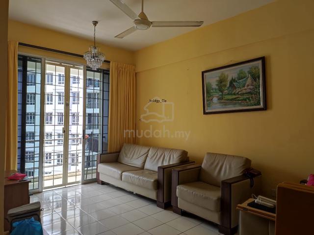 Putra Place 1