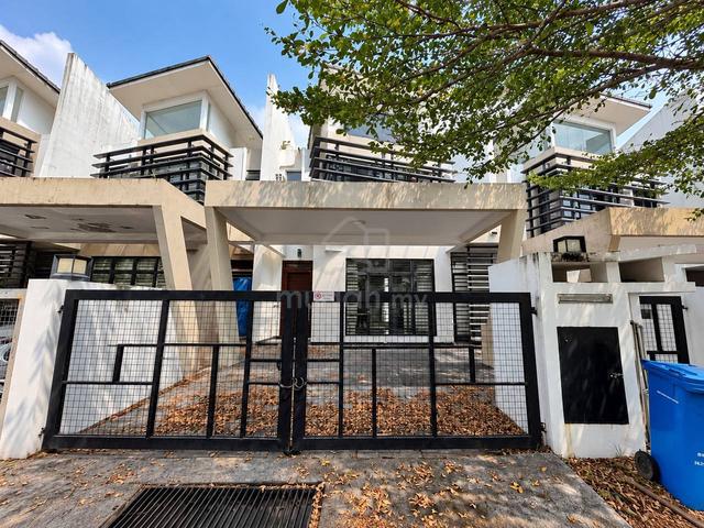 GATED GUARDED - Double Storey Terrace House Laman Glenmarie Seksyen U1 1
