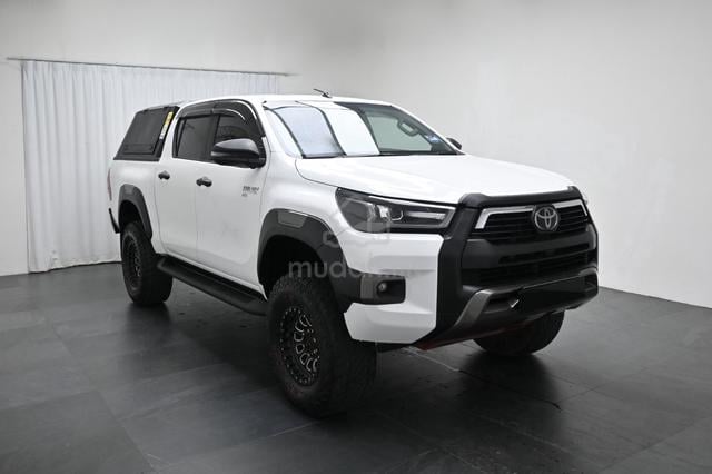 2021 Toyota HILUX 2.8 ROGUE FACELIFT FULL SERVICE - 3