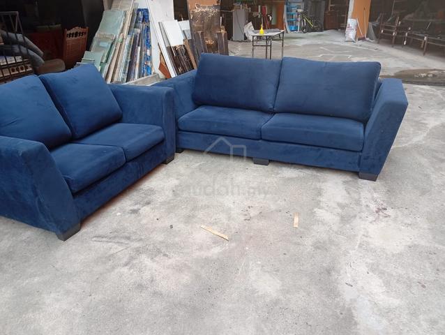 Carousel Image